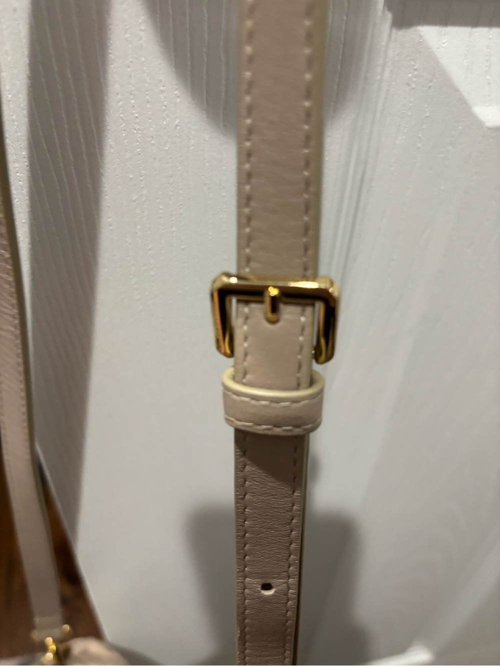 Tan Woven Crossbody Bag with Adjustable Strap. Quince. - Picture 5 of 5